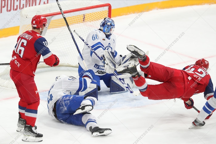 Photo hockey KHL : Dbut d