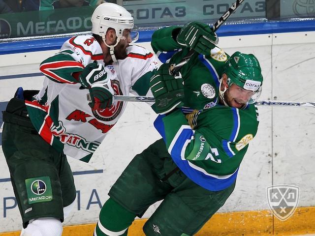 Photo hockey KHL : Du courage et de la puissance - KHL - Kontinental Hockey League