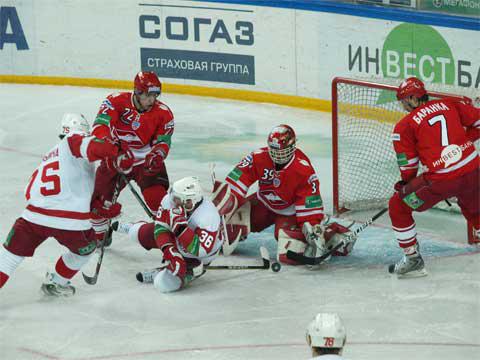 Photo hockey KHL : Encore un pour Hasek - KHL - Kontinental Hockey League