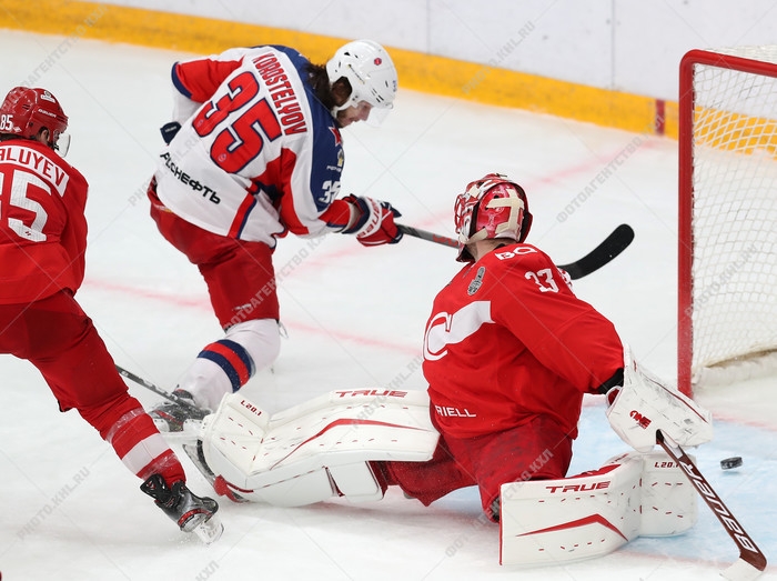 Photo hockey KHL : Et de trois ! - KHL - Kontinental Hockey League