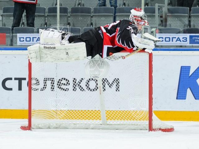 Photo hockey KHL : Et vole vers le ciel - KHL - Kontinental Hockey League