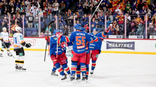 Photo hockey KHL : Ftes au bord de la Baltique - KHL - Kontinental Hockey League