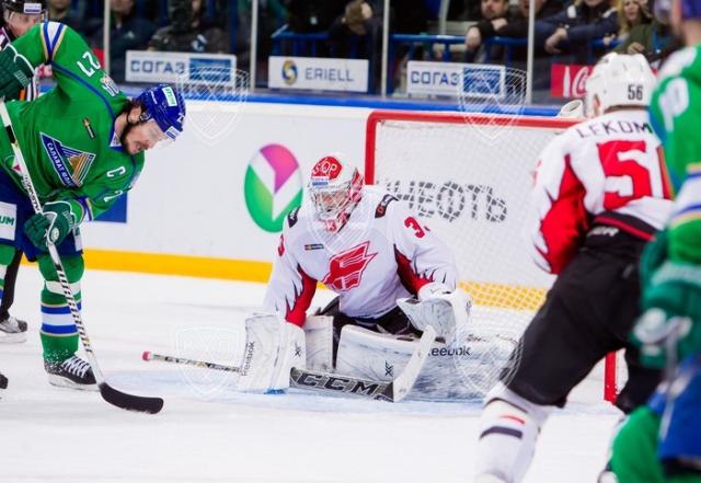 Photo hockey KHL : Jamais six sans sept - KHL - Kontinental Hockey League