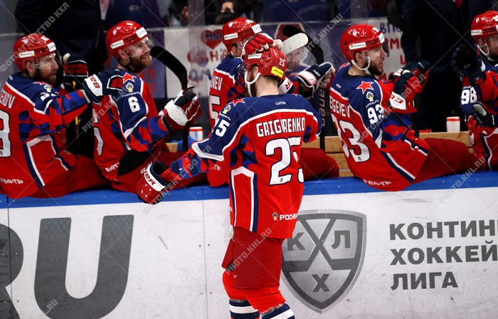 Photo hockey KHL : Jamais six sans sept - KHL - Kontinental Hockey League
