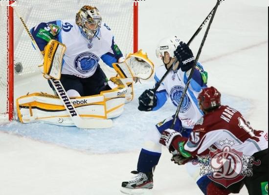 Photo hockey KHL : La course contre la mort - KHL - Kontinental Hockey League