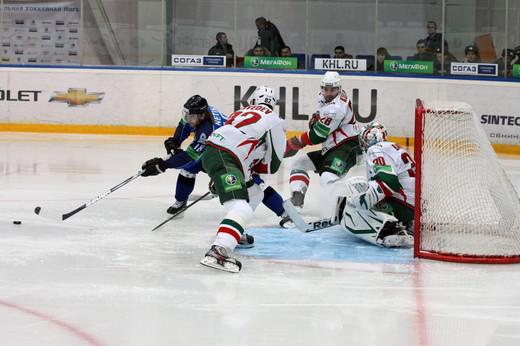 Photo hockey KHL : La course en tte - KHL - Kontinental Hockey League