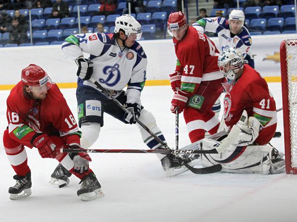 Photo hockey KHL : La loi impitoyable du leader - KHL - Kontinental Hockey League