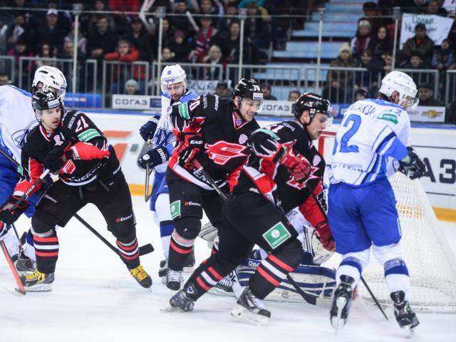 Photo hockey KHL : La menace de l