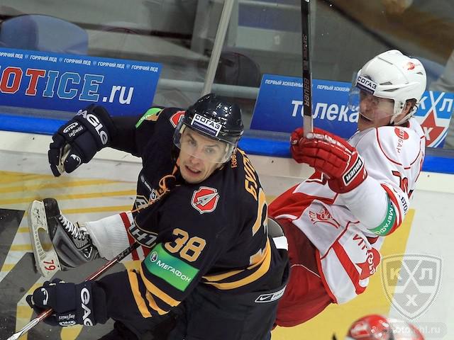 Photo hockey KHL : La rigueur dfensive est de mise - KHL - Kontinental Hockey League