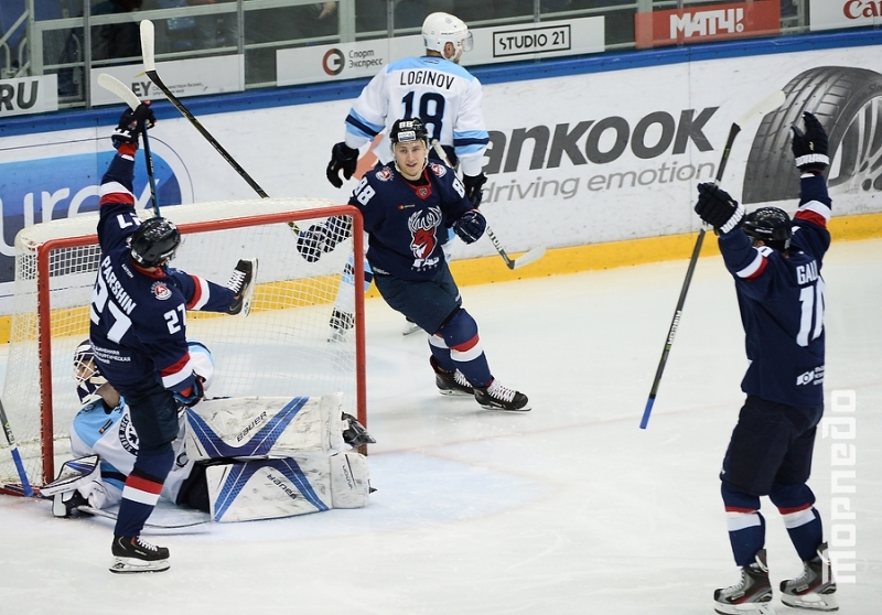Photo hockey KHL : Le brame du Cerf - KHL - Kontinental Hockey League
