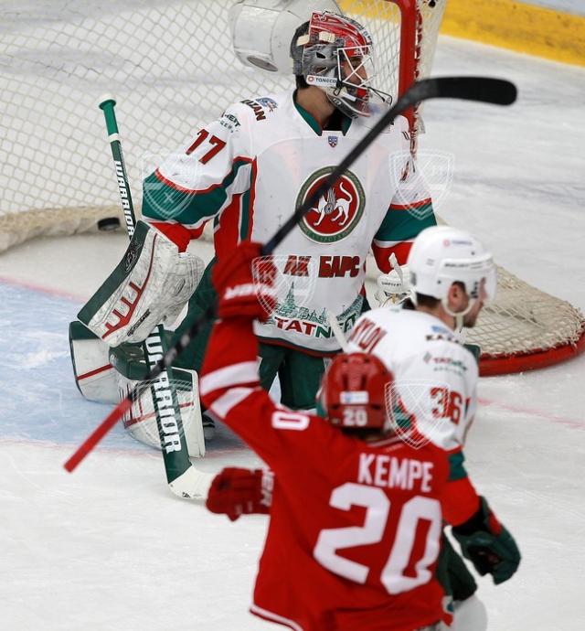 Photo hockey KHL : Le Chevalier terrasse la panthre - KHL - Kontinental Hockey League