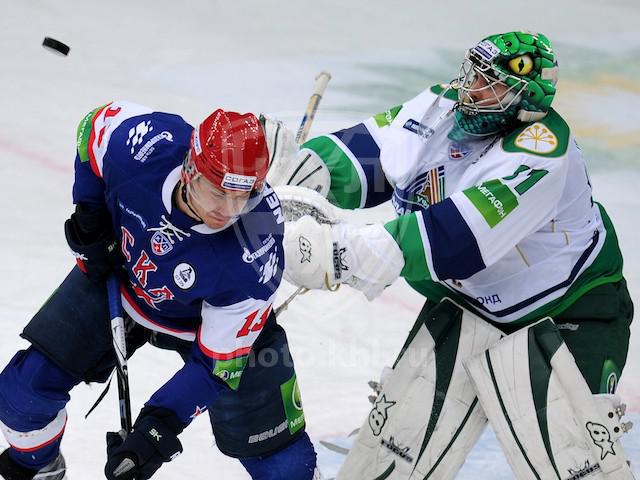 Photo hockey KHL : Le choc - KHL - Kontinental Hockey League