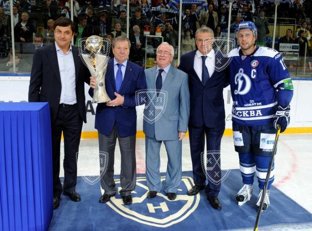 Photo hockey KHL : Le Dynamo, qui d