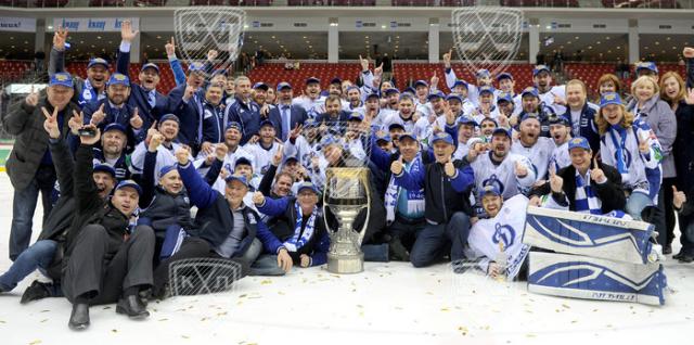 Photo hockey KHL : Le Dynamo Moscou en exhibition - KHL - Kontinental Hockey League