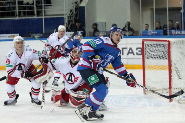 Photo hockey KHL : Le Lada en panne - KHL - Kontinental Hockey League