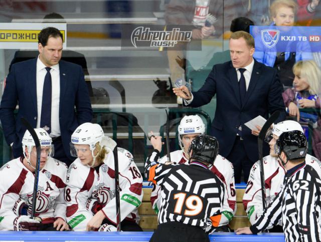 Photo hockey KHL : Le Lada en panne - KHL - Kontinental Hockey League