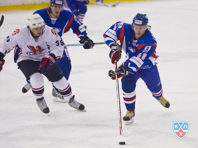 Photo hockey KHL : Le Lada poursuit sa route - KHL - Kontinental Hockey League