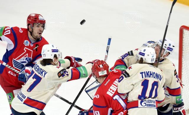 Photo hockey KHL : Le Lokomotiv et le Lev devant - KHL - Kontinental Hockey League