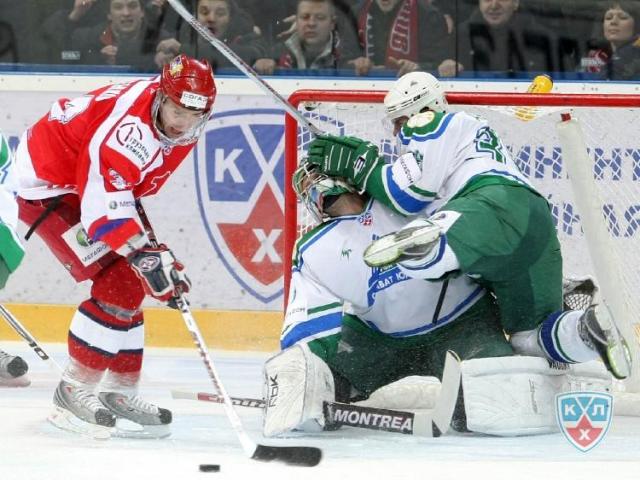 Photo hockey KHL : Le Lokomotiv passe sur le leader - KHL - Kontinental Hockey League