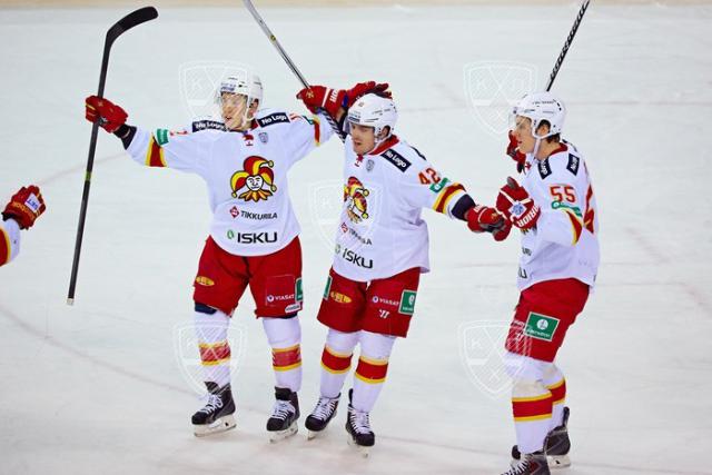 Photo hockey KHL : Le serial buteur a encore frapp - KHL - Kontinental Hockey League