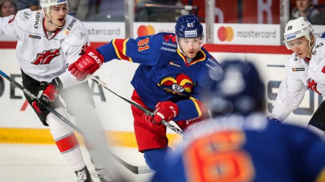 Photo hockey KHL : Le sourire du Joker - KHL - Kontinental Hockey League