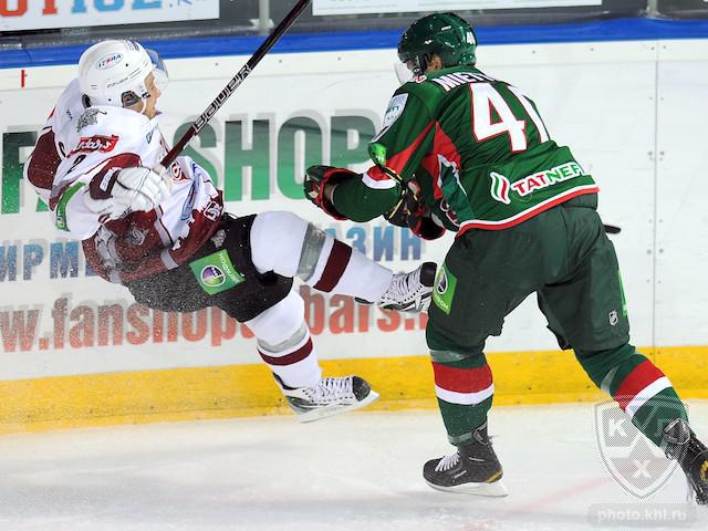 Photo hockey KHL : Les favoris donnent le ton - KHL - Kontinental Hockey League