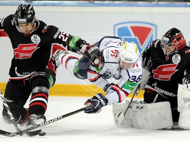 Photo hockey KHL : Les favoris sont finalement l - KHL - Kontinental Hockey League