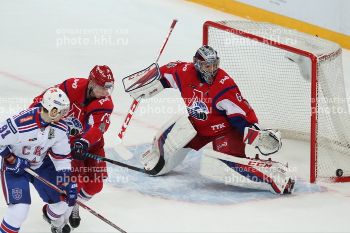 Photo hockey KHL : Les visiteurs font comme chez eux - KHL - Kontinental Hockey League