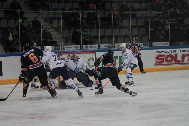 Photo hockey KHL : Mfiez vous de la panthre qui dort - KHL - Kontinental Hockey League