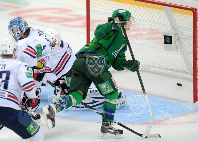 Photo hockey KHL : Oufa crase Magnitogorsk - KHL - Kontinental Hockey League