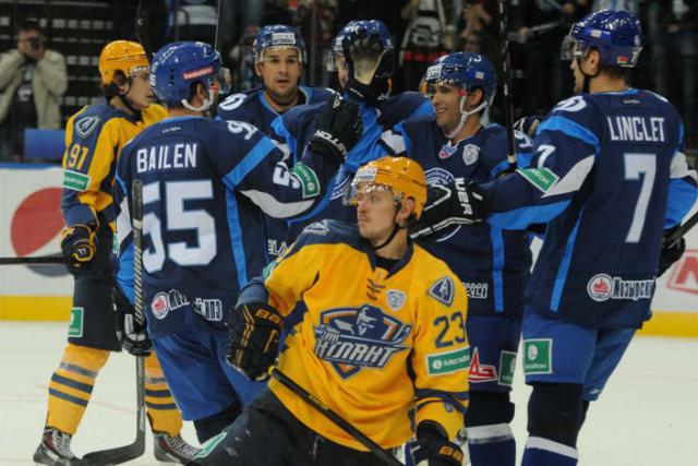 Photo hockey KHL : Rien ne sert de courir... - KHL - Kontinental Hockey League