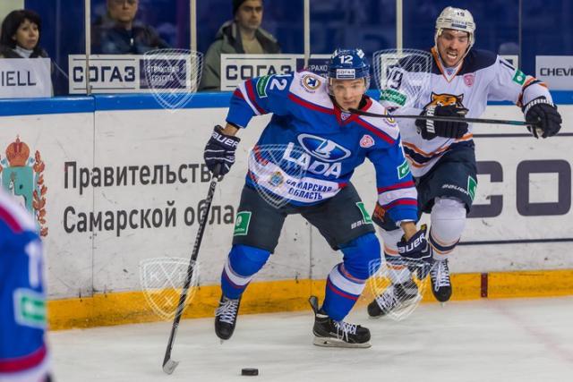 Photo hockey KHL : Roulez bolides ! - KHL - Kontinental Hockey League