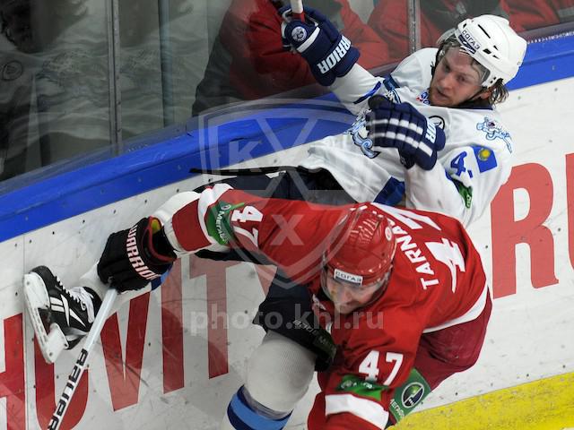 Photo hockey KHL : Savoir rebondir - KHL - Kontinental Hockey League