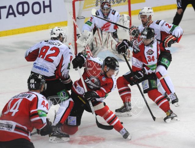 Photo hockey KHL : SOS Omsk en dtresse ! - KHL - Kontinental Hockey League