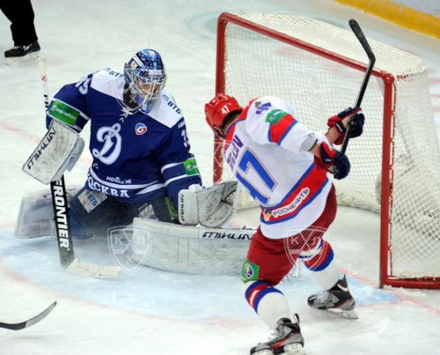 Photo hockey KHL : Un derby c