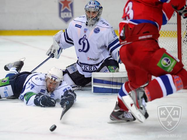 Photo hockey KHL : Une forte odeur de poudre - KHL - Kontinental Hockey League