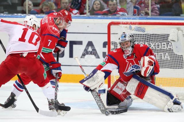 Photo hockey KHL : Une grande bouffe d