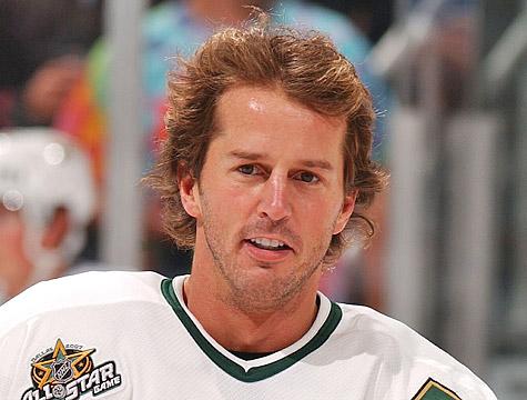 Photo hockey Mike Modano sera  nouveau star - NHL : National Hockey League - AHL