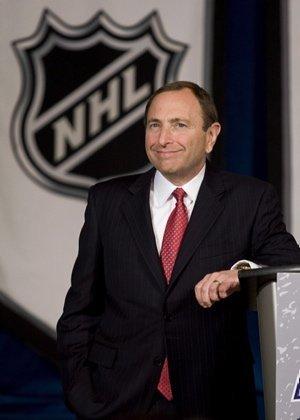 Photo hockey NHL : 7.1 millions $ pour Bettman - NHL : National Hockey League - AHL