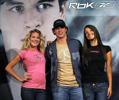 Photo hockey NHL: Crosby et Reebok - NHL : National Hockey League - AHL