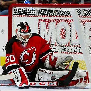 Photo hockey NHL: Retour gagnant pour Brodeur - NHL : National Hockey League - AHL