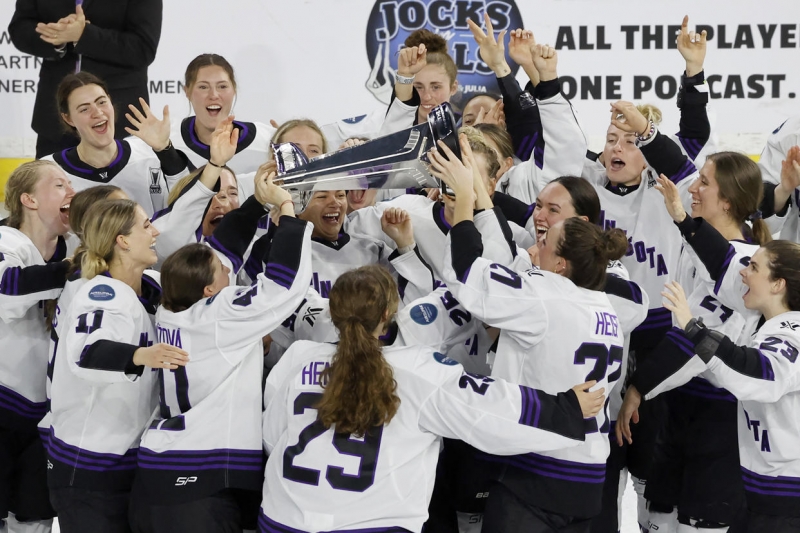 Photo hockey PWHL : Minnesota champion ! - Hockey fminin
