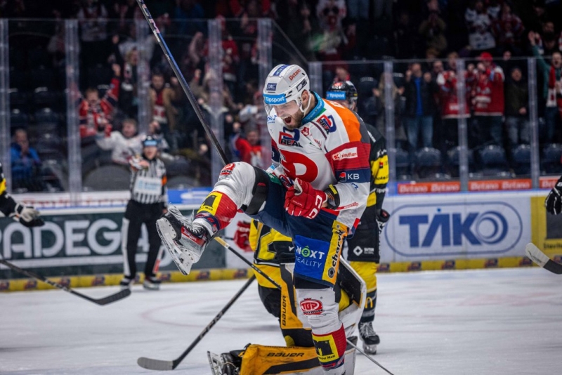 Photo hockey TELH : Propres et nets - TELH - Tipsport Extraliga Lednho Hokeje