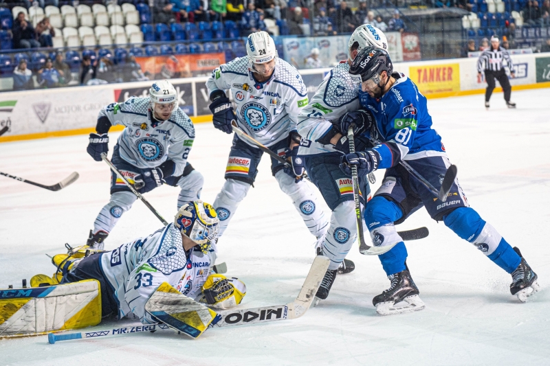 Photo hockey Tipos Extraliga : Dbut de playoff serr  - Tipos Extraliga