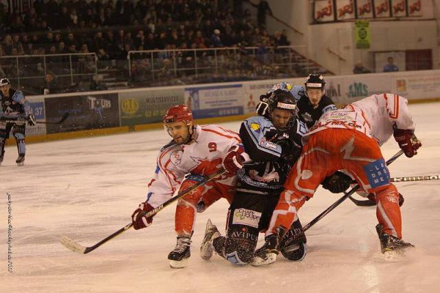 Photo hockey Tours - Valence : Encore plus de photos - Division 2