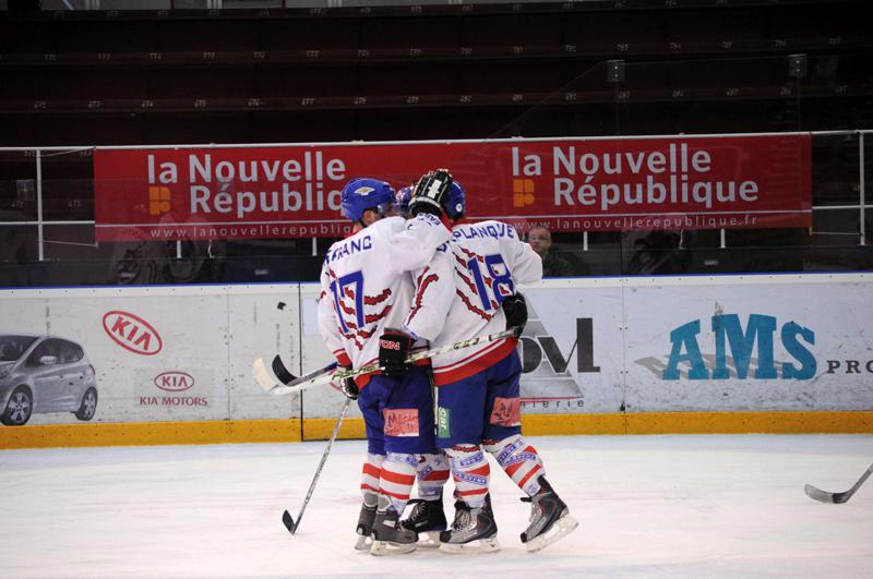 Photo hockey match Boulogne Billancourt - Compigne