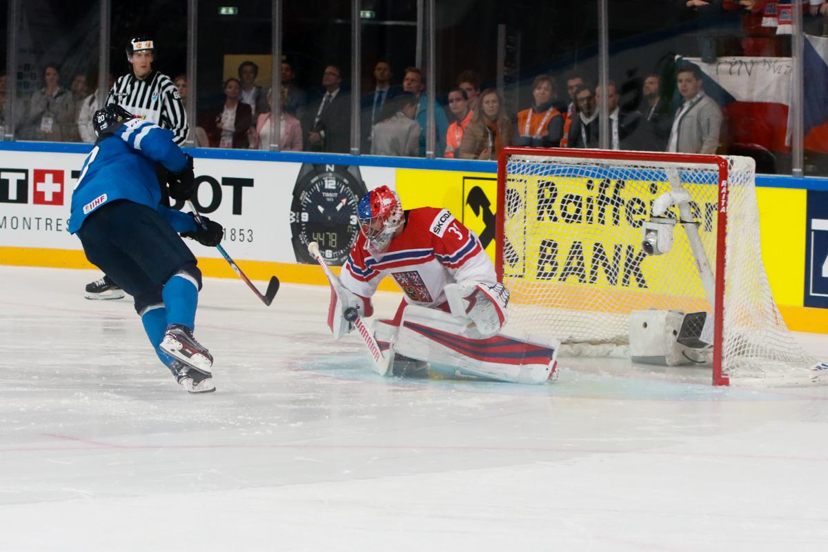 Photo hockey match Finland - Czech Republic