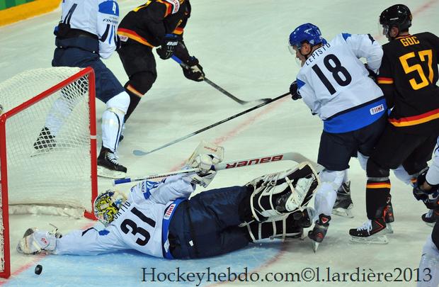 Photo hockey match Finland - Germany