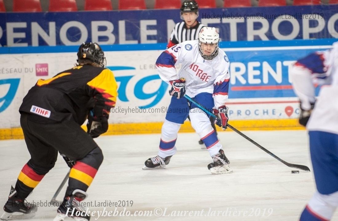 Photo hockey match Germany - Norway