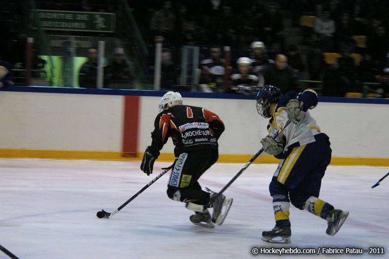 Photo hockey match La Roche-sur-Yon - Champigny-sur-Marne